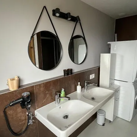 Apartman Zirbe Διαμέρισμα Tatranska Strba
